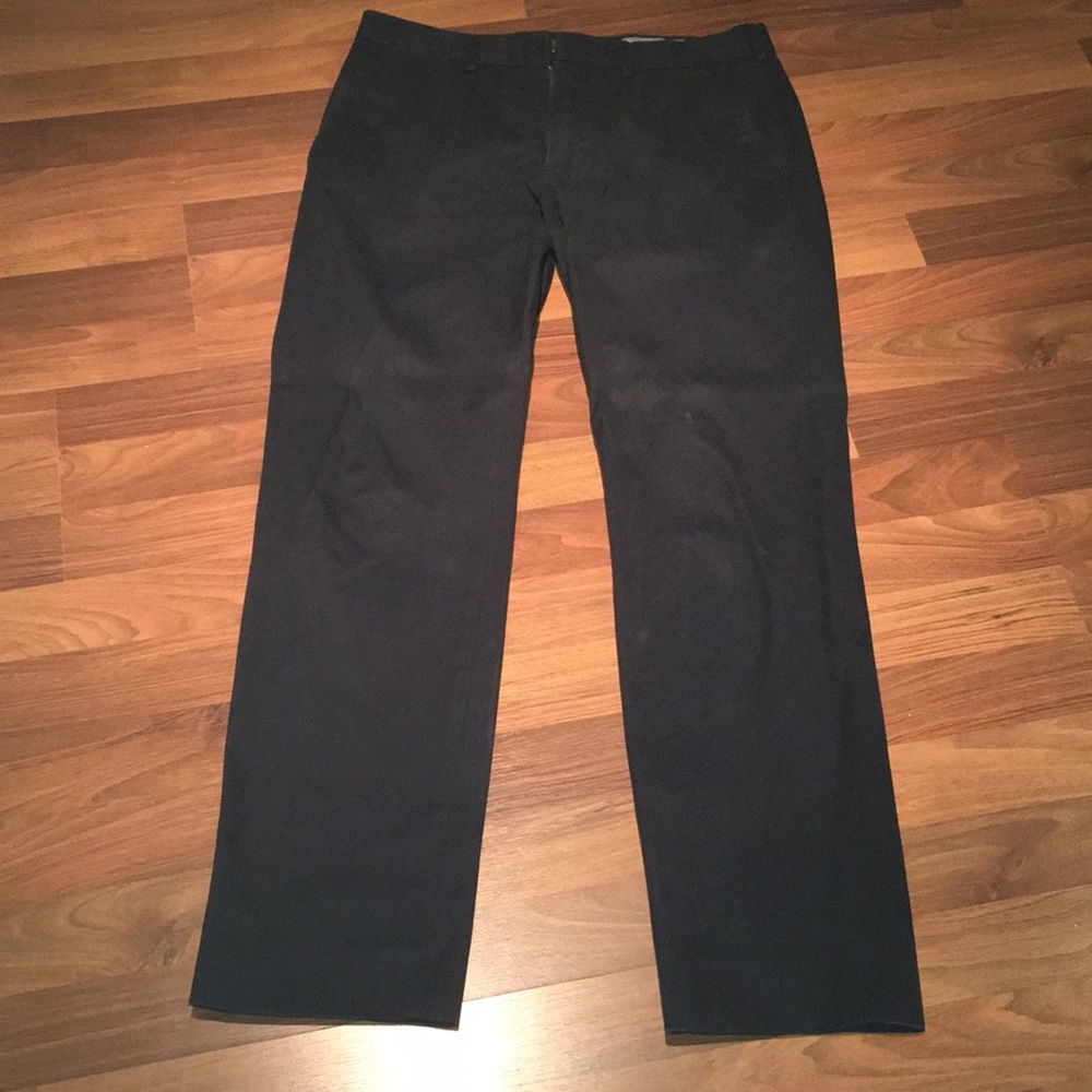 Club Monaco chinos